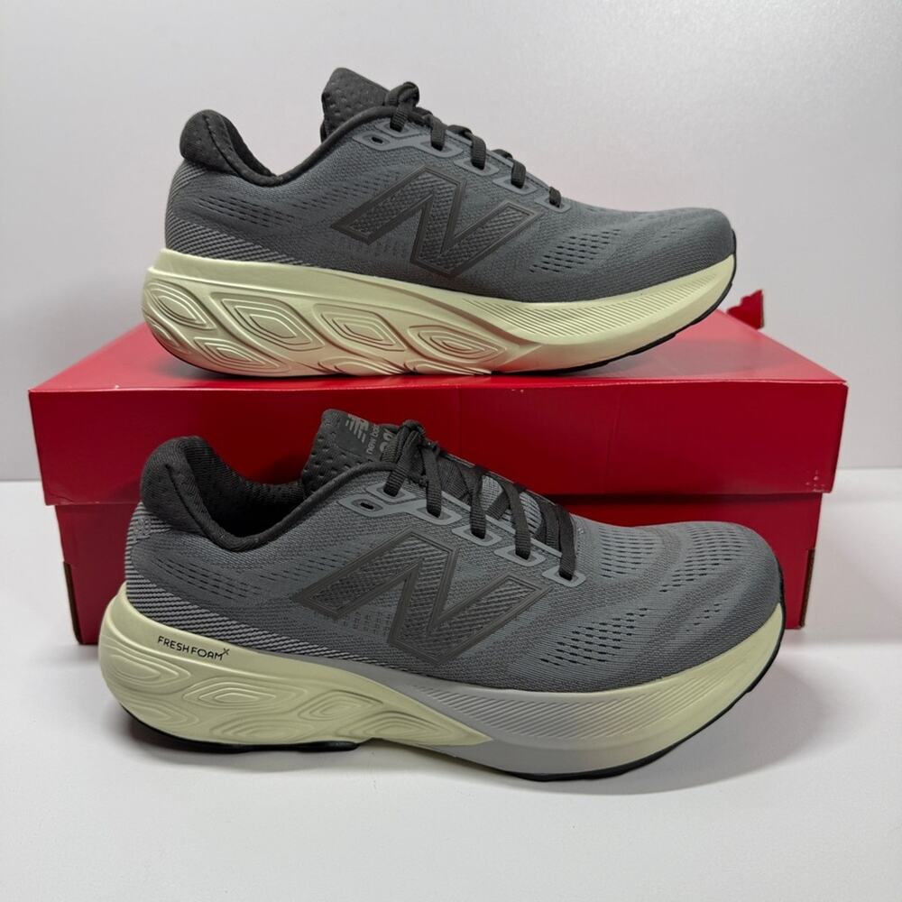 NIB •Men's  New Balance Fresh Foam X 880 v15 Running Shoe Size: 9.5